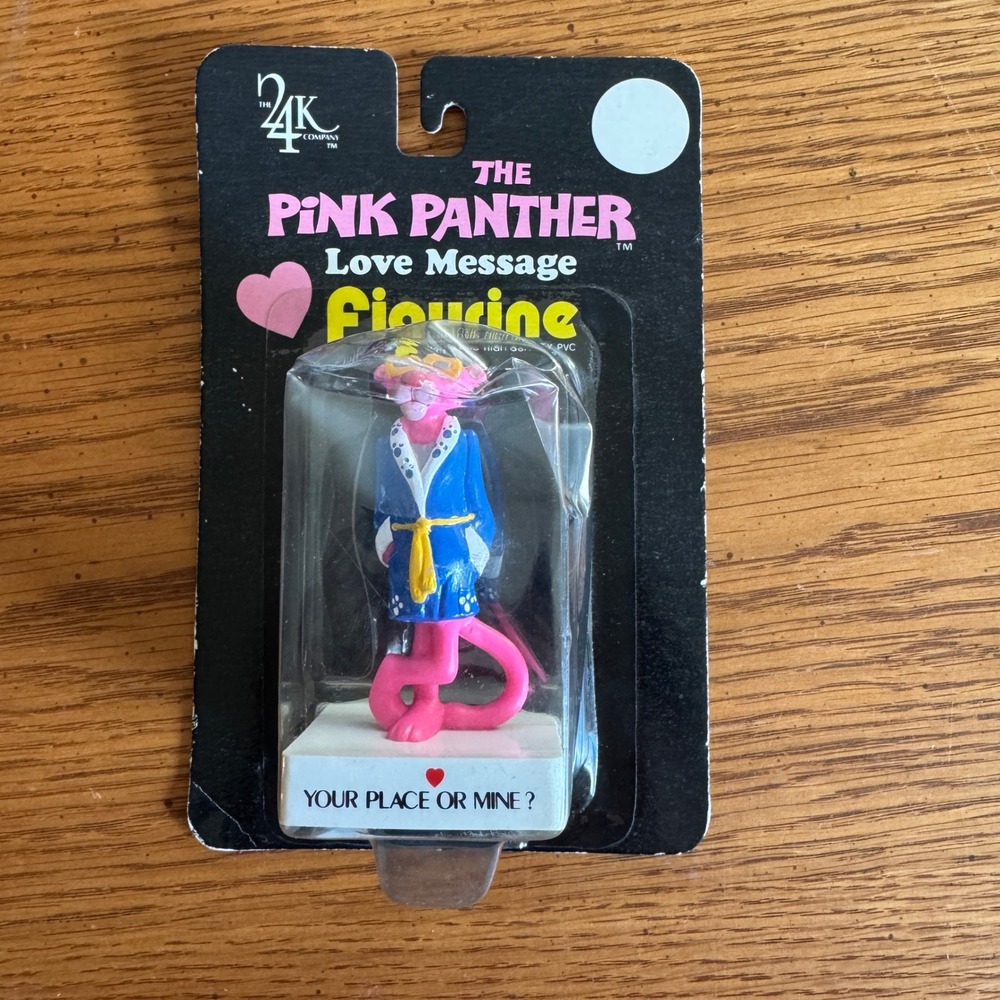 The Pink‎ Panther Love Message Figurine 1989 "Your Place Or Mine" 24K Company